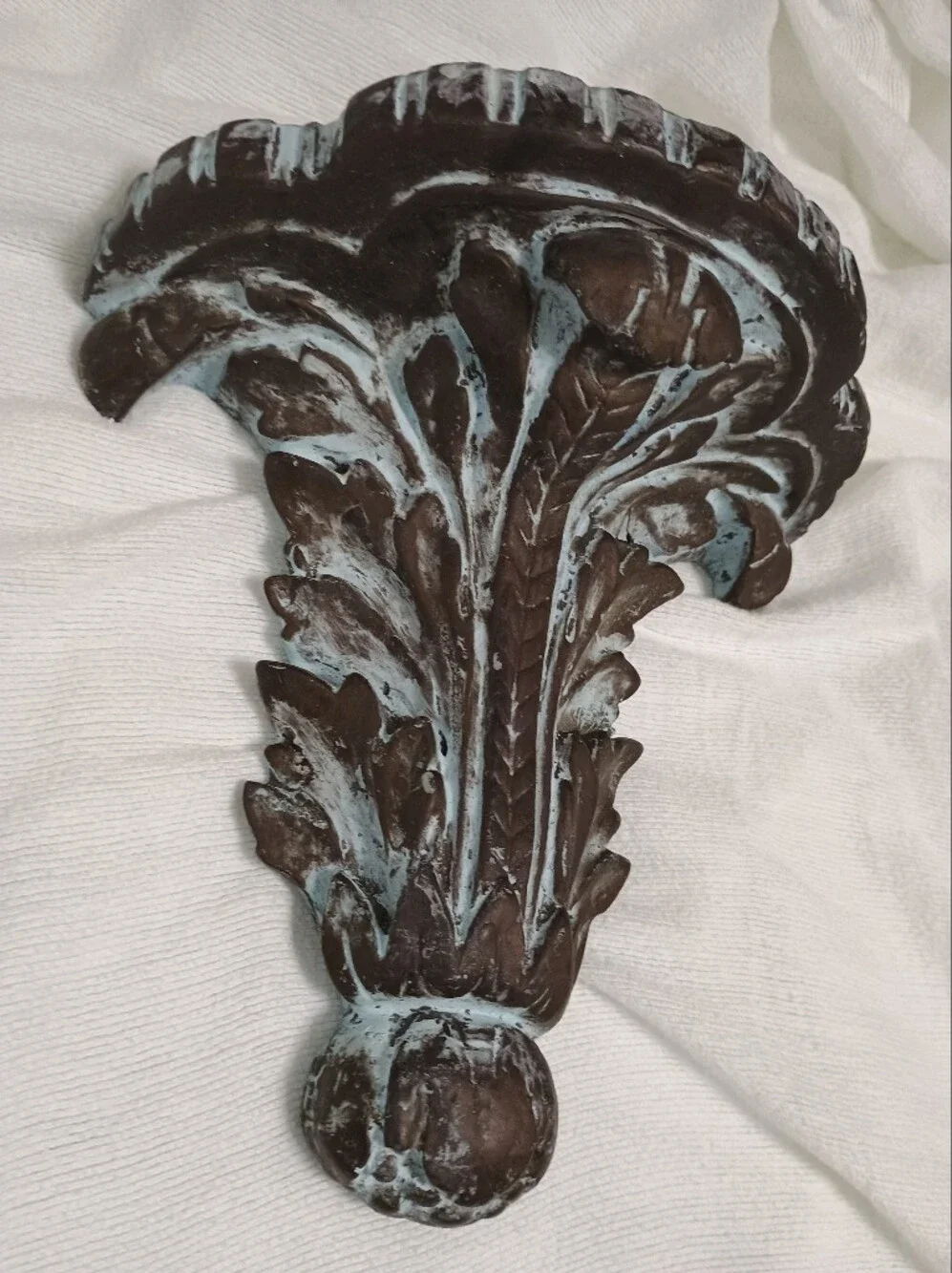 DECORATIVE Distressed CORNICE WALL SHELF Antiqued Heavy Plaster